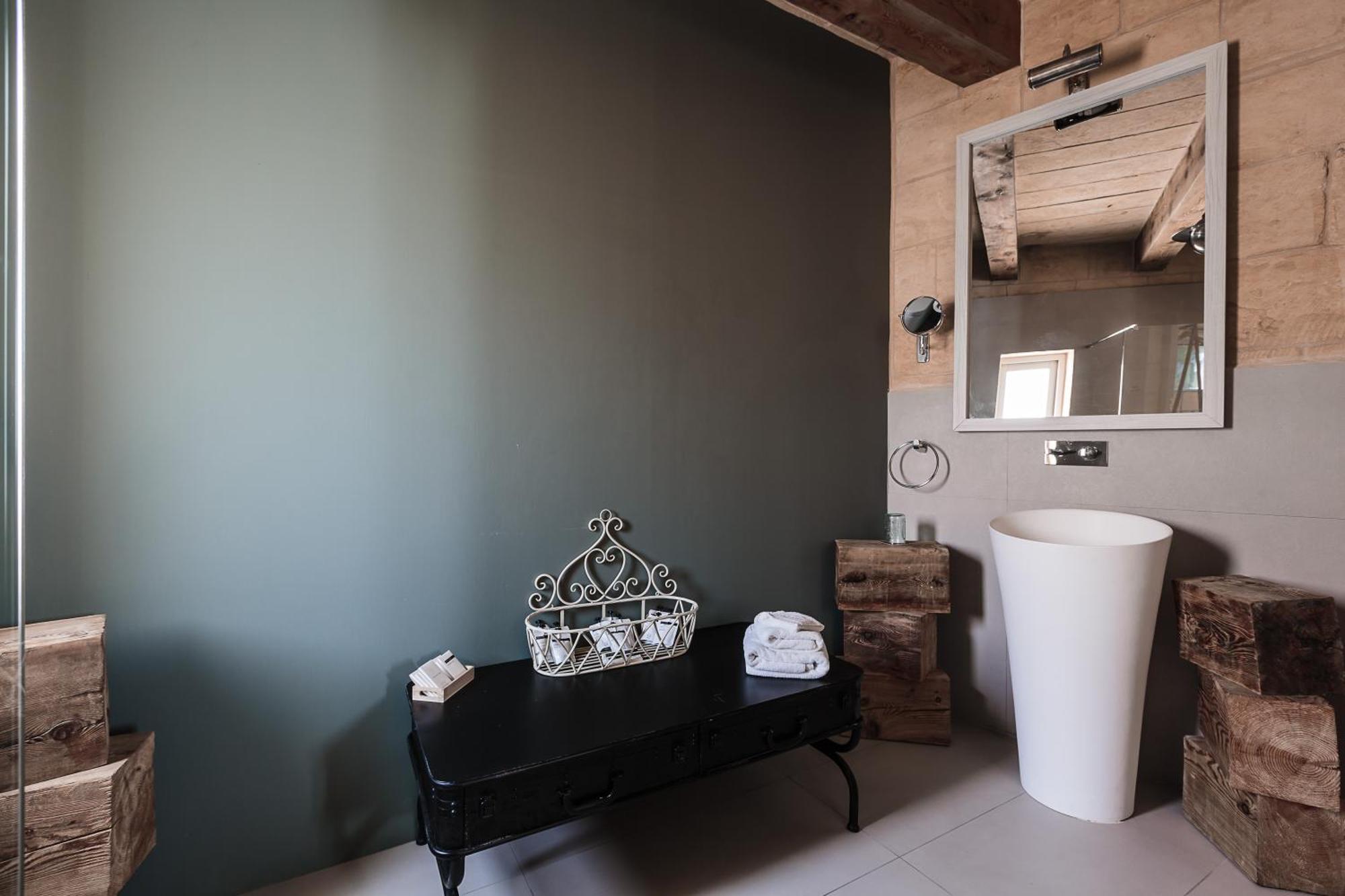 Gudja Talbot & Bons Bed & Breakfast מראה חיצוני תמונה