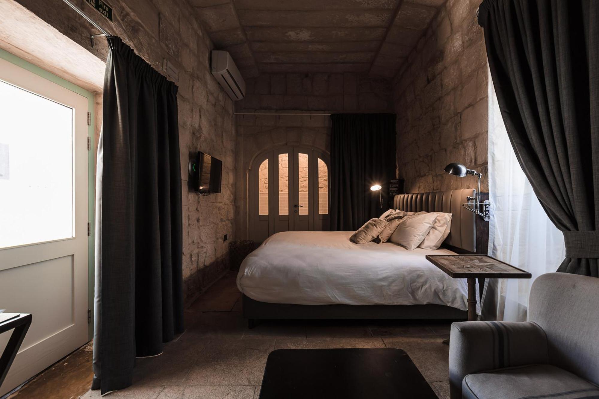 Gudja Talbot & Bons Bed & Breakfast מראה חיצוני תמונה